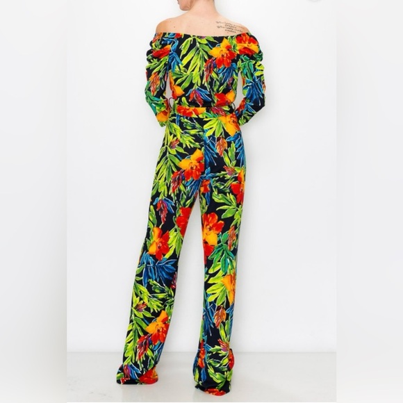 Mocktails & Overpriced Art in Paradise Jumpsuit - Picture 4 of 5